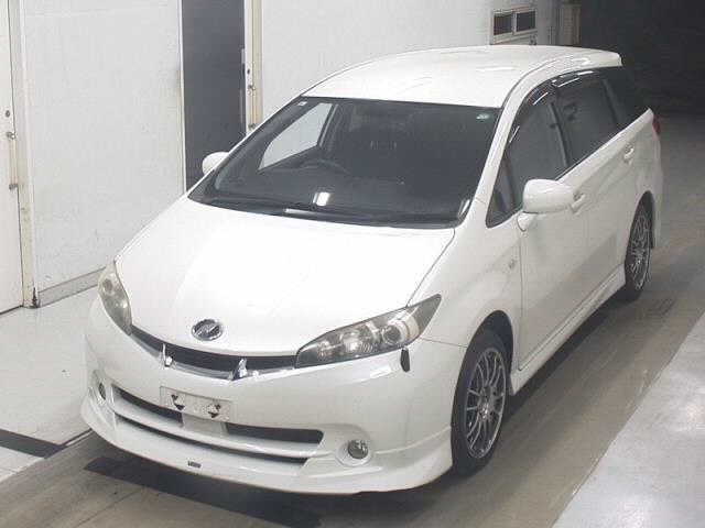TOYOTA WISH