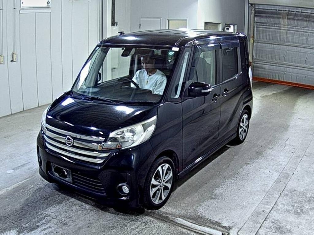 NISSAN DAYZ ROOX