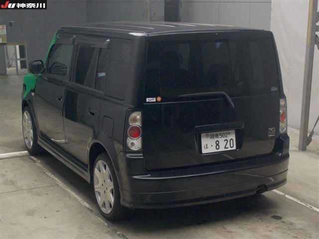 TOYOTA BB