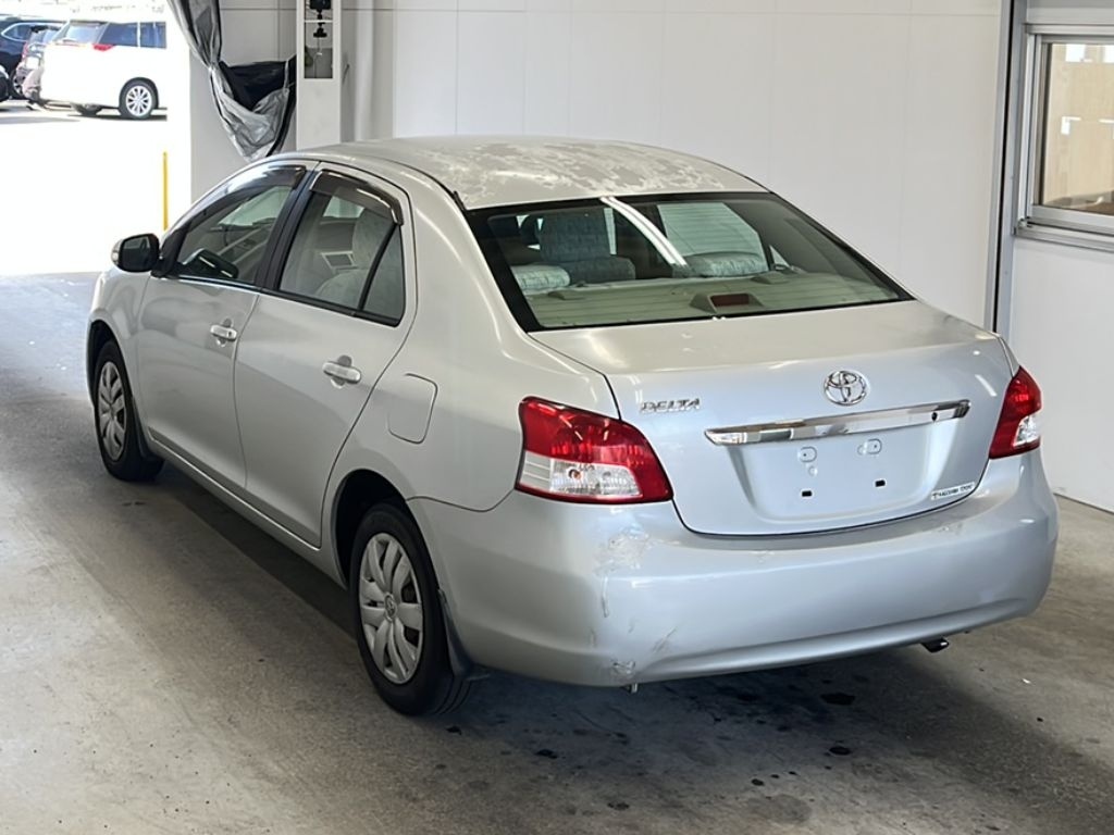 TOYOTA BELTA