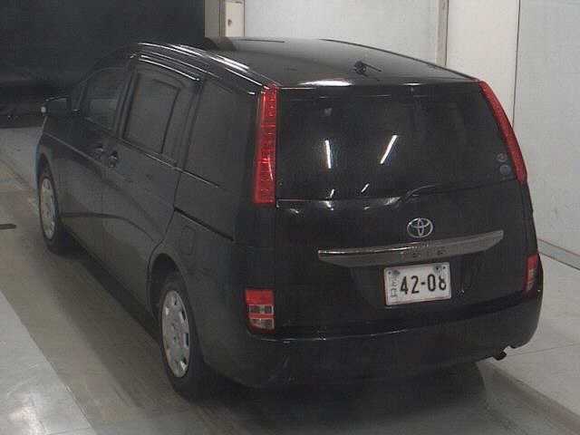 TOYOTA ISIS