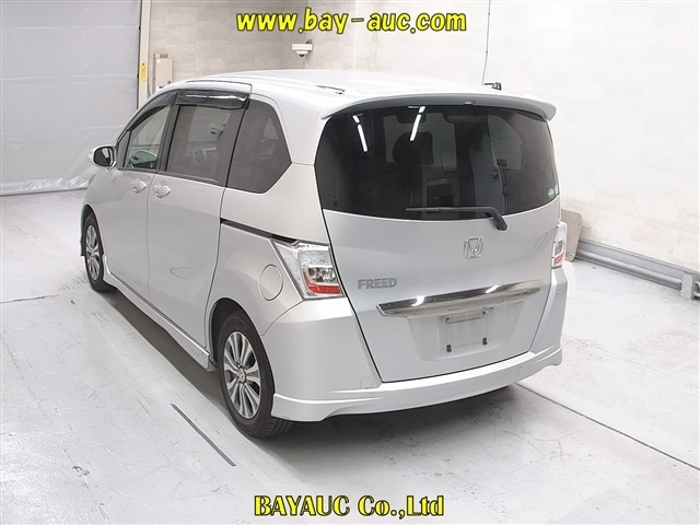 HONDA FREED