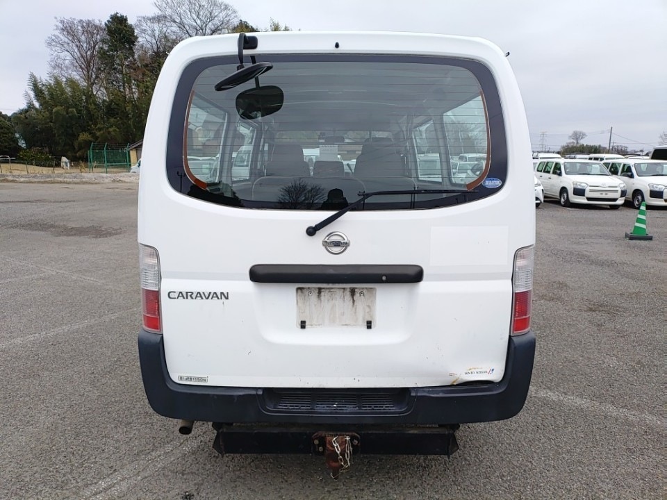 NISSAN CARAVAN