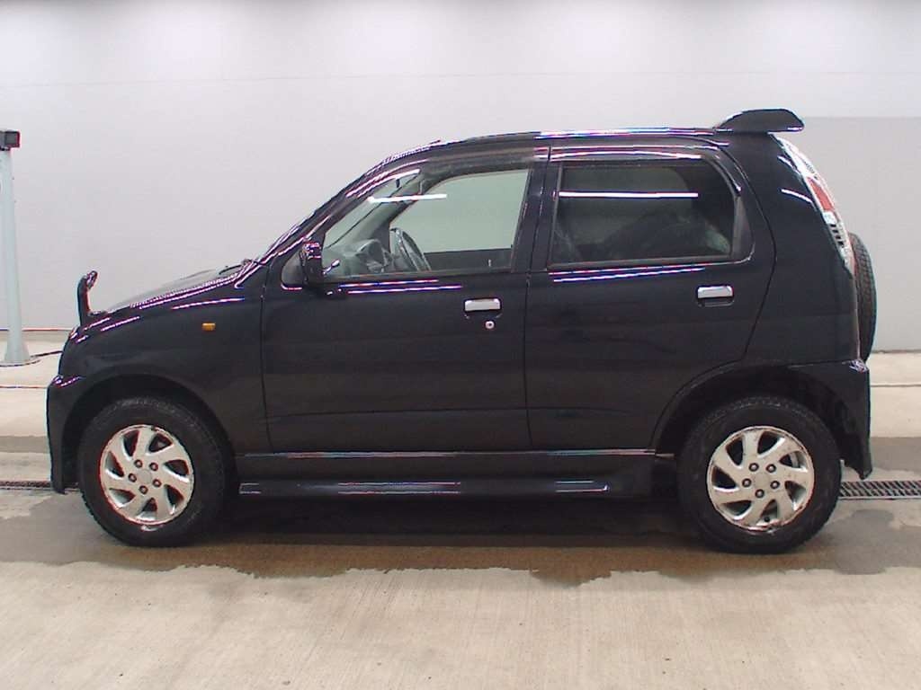 DAIHATSU TERIOS KID