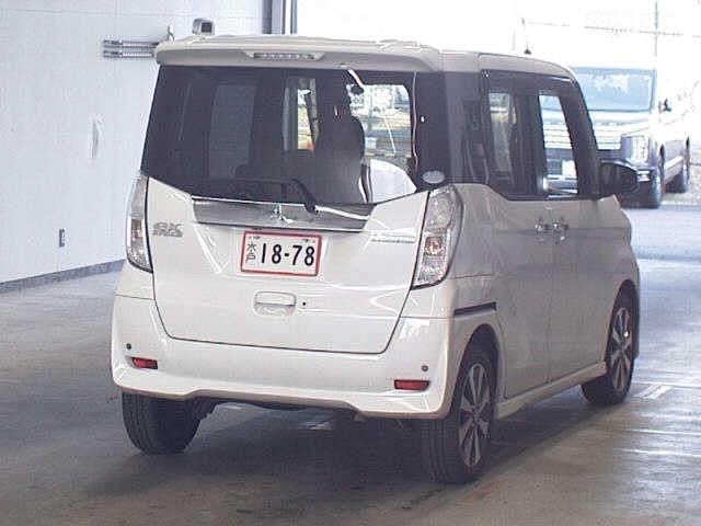 MITSUBISHI EK SPACE