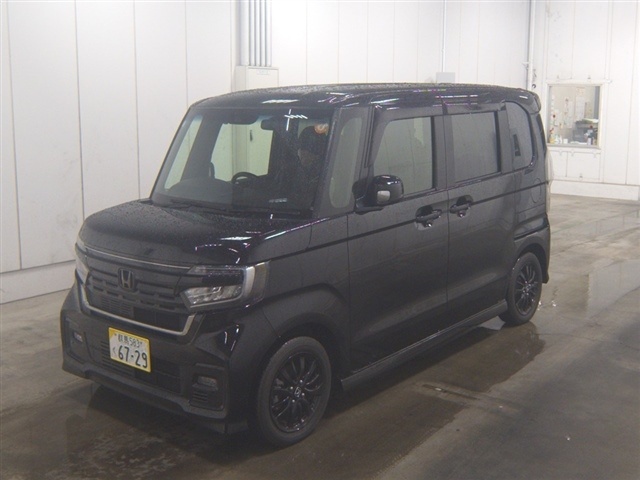 HONDA N-BOX