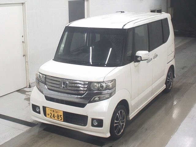 HONDA N-BOX