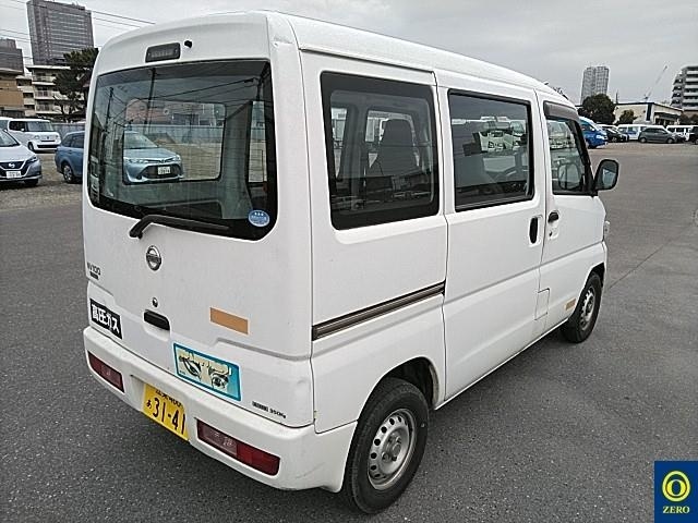 NISSAN NV100 CLIPPER