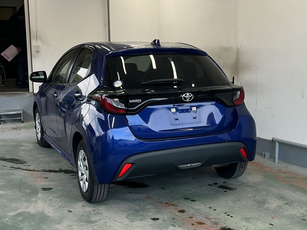 TOYOTA YARIS