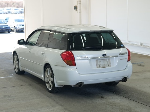 SUBARU LEGACY