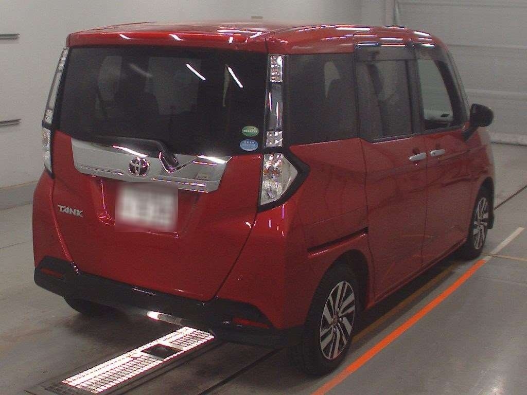 TOYOTA TANK