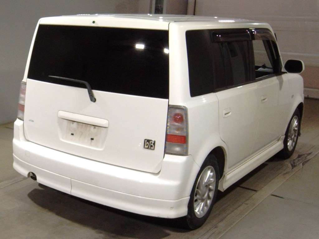 TOYOTA BB