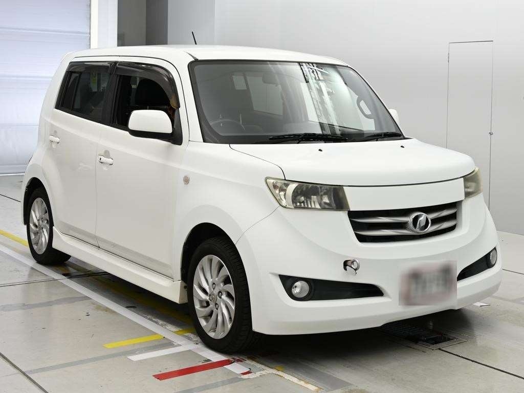 TOYOTA BB