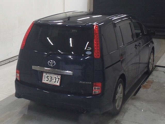 TOYOTA ISIS