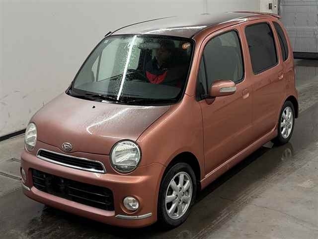 DAIHATSU MOVE LATTE