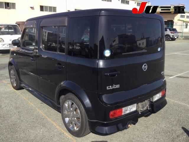 NISSAN CUBE