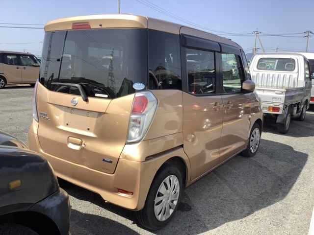 NISSAN DAYZ ROOX