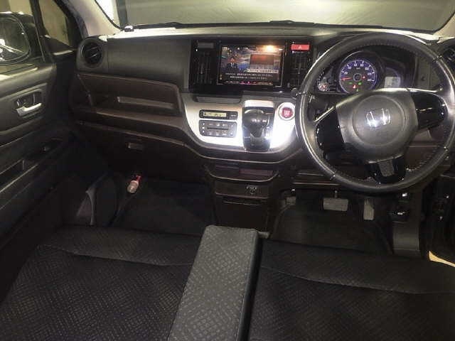 HONDA N-WGN