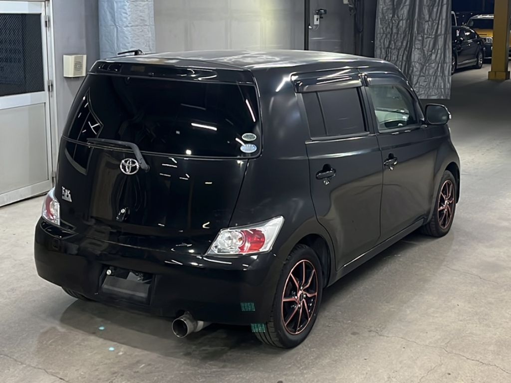 TOYOTA BB