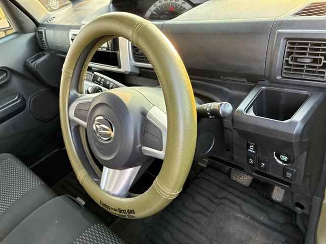 DAIHATSU WAKE
