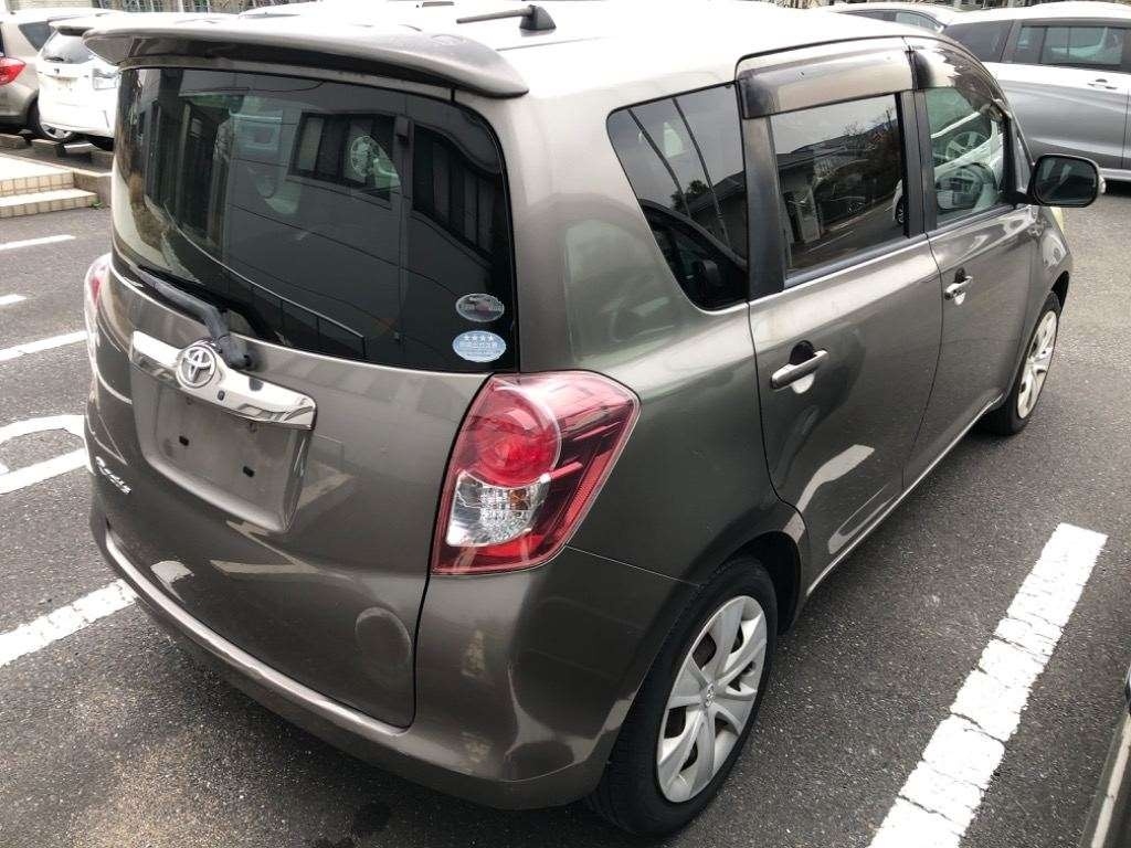 TOYOTA RACTIS