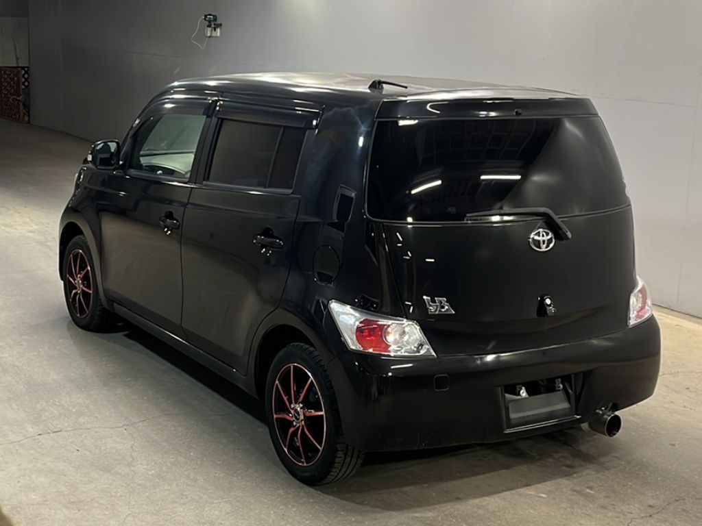 TOYOTA BB