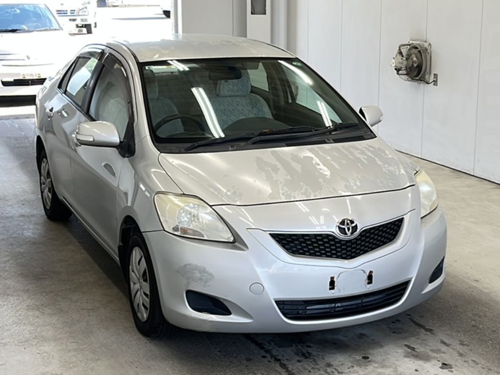 TOYOTA BELTA