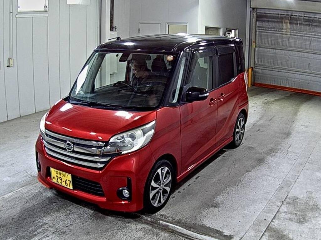 NISSAN DAYZ ROOX