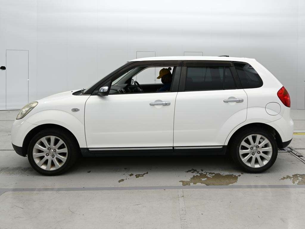 MAZDA VERISA