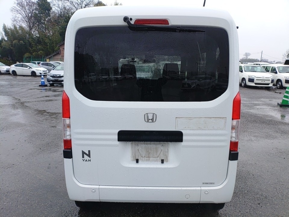 HONDA N-VAN