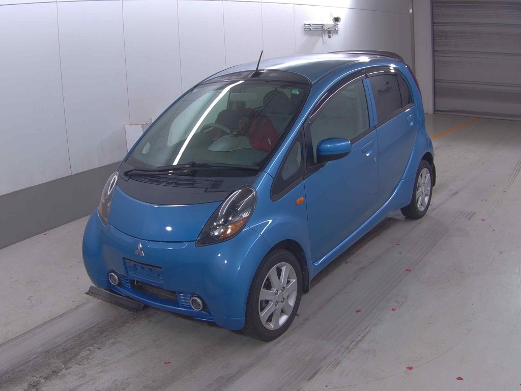 MITSUBISHI I