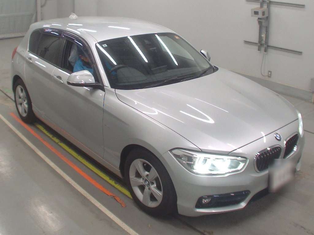 BMW 1-SERIES