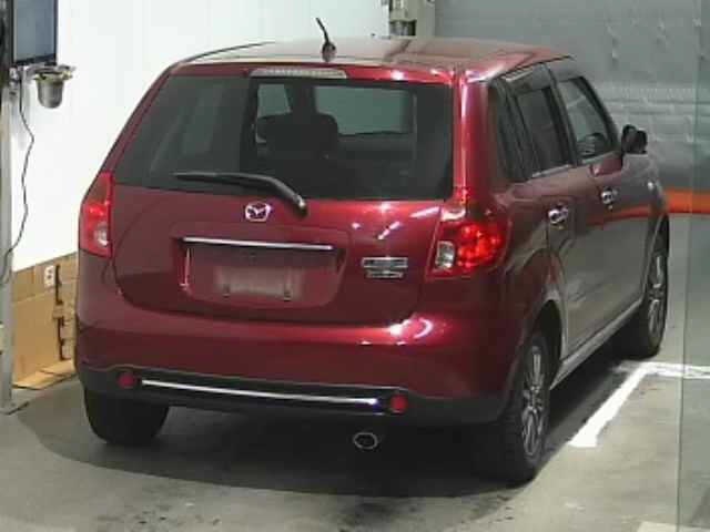 MAZDA VERISA