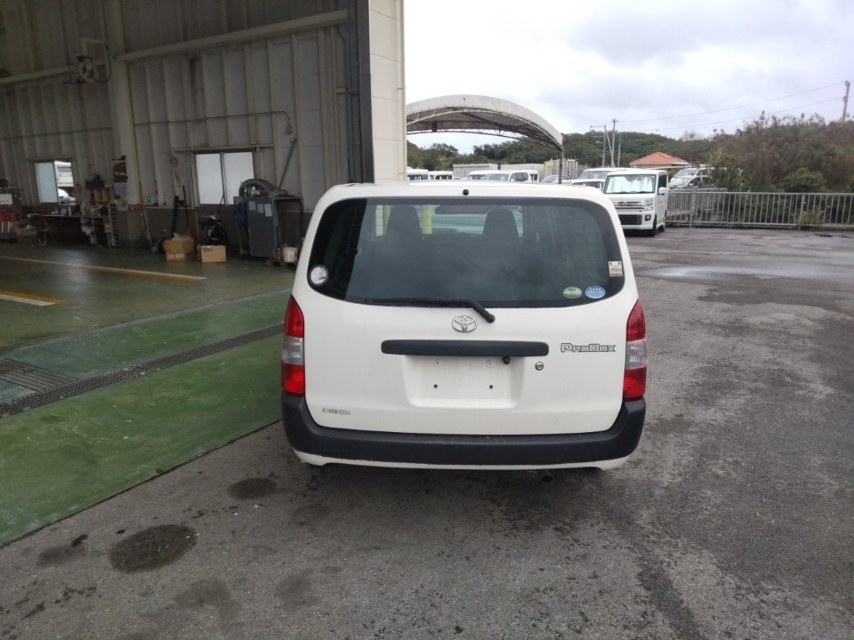 TOYOTA PROBOX