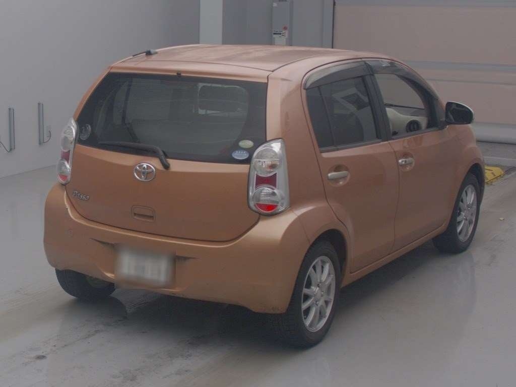 TOYOTA PASSO