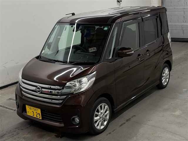 NISSAN DAYZ ROOX