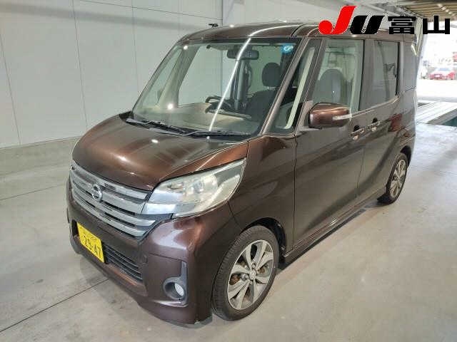 NISSAN DAYZ ROOX