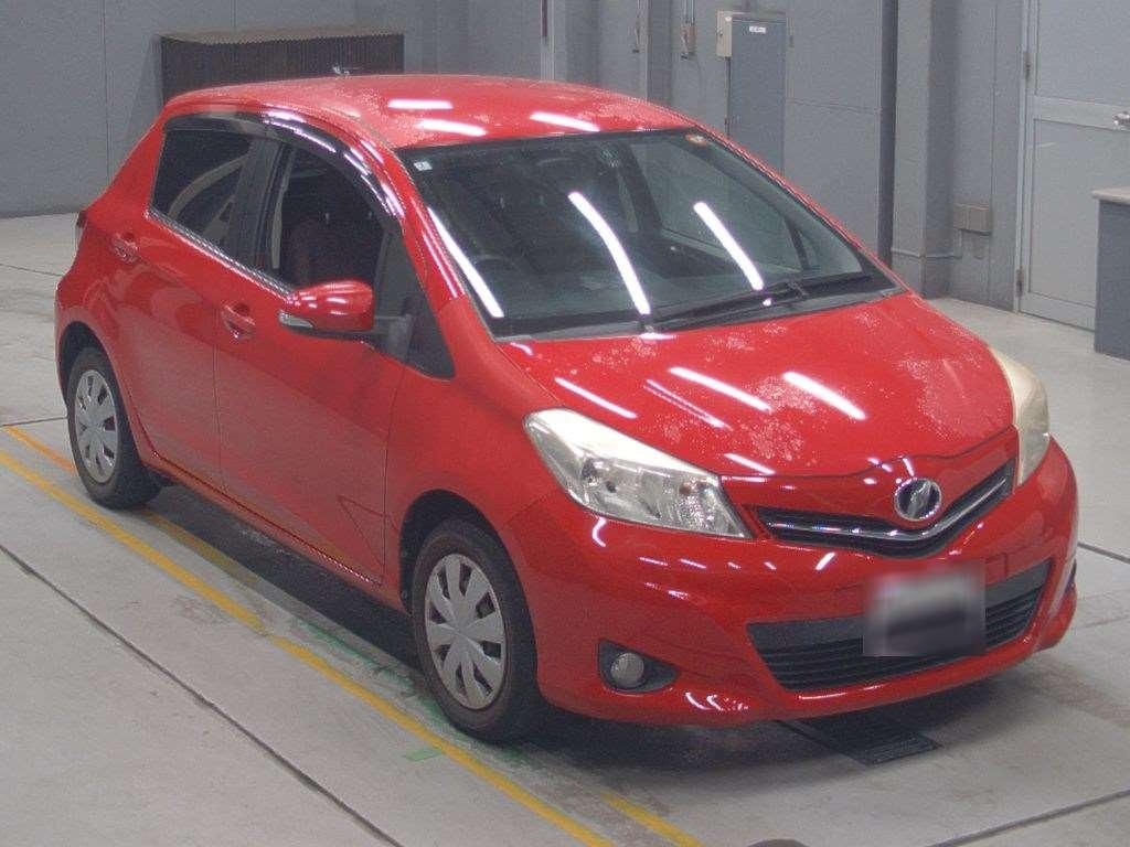 TOYOTA VITZ