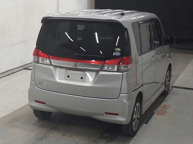 MITSUBISHI DELICA D:2