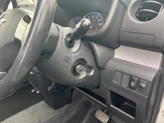 TOYOTA PIXIS SPACE