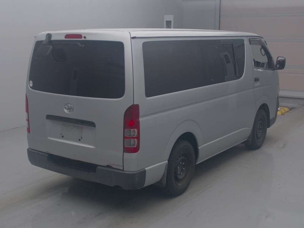 TOYOTA REGIUS ACE