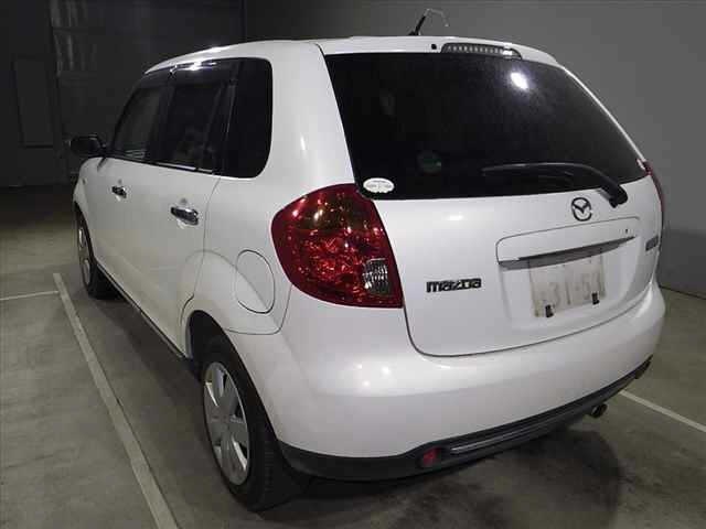 MAZDA VERISA