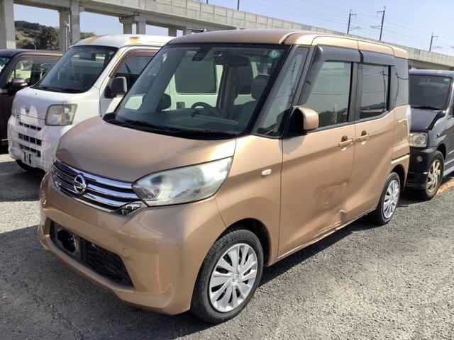 NISSAN DAYZ ROOX