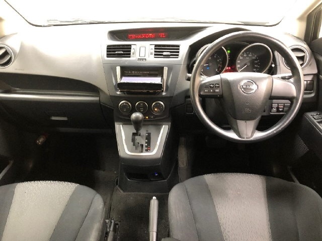 NISSAN LAFESTA