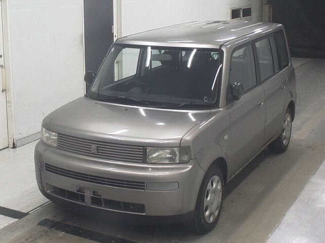 TOYOTA BB