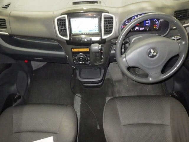 MITSUBISHI DELICA D:2