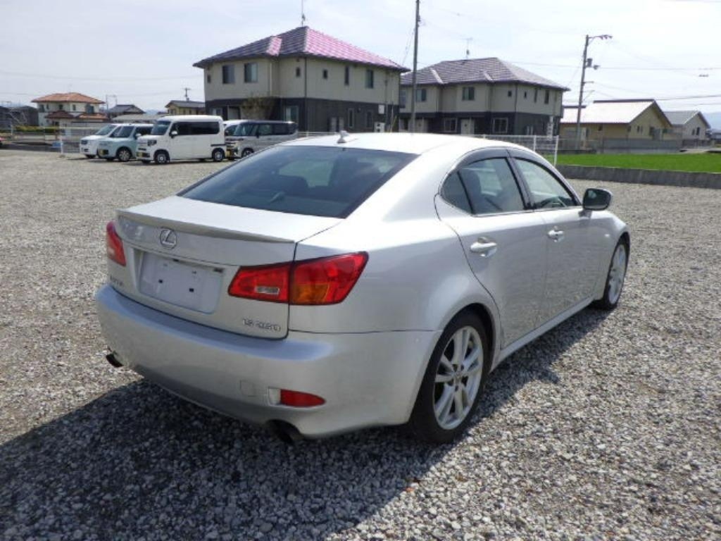 LEXUS IS250