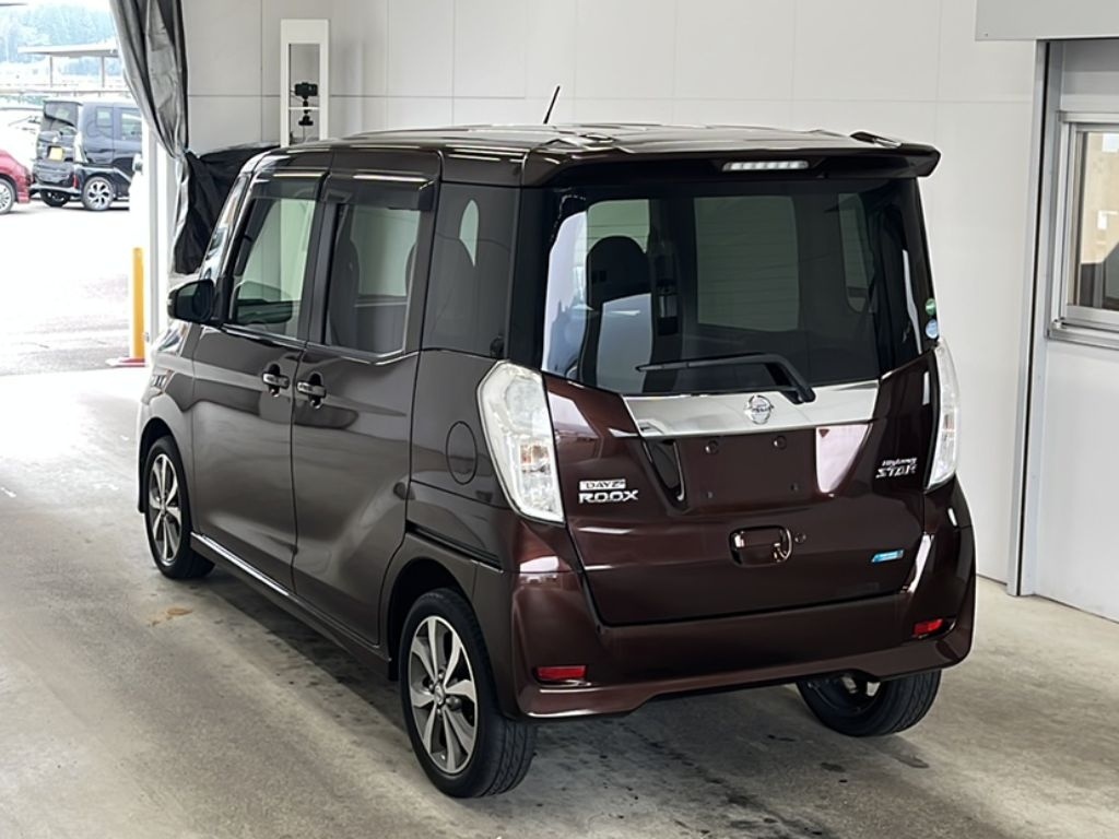 NISSAN DAYZ ROOX