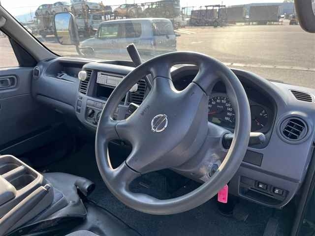 NISSAN CARAVAN