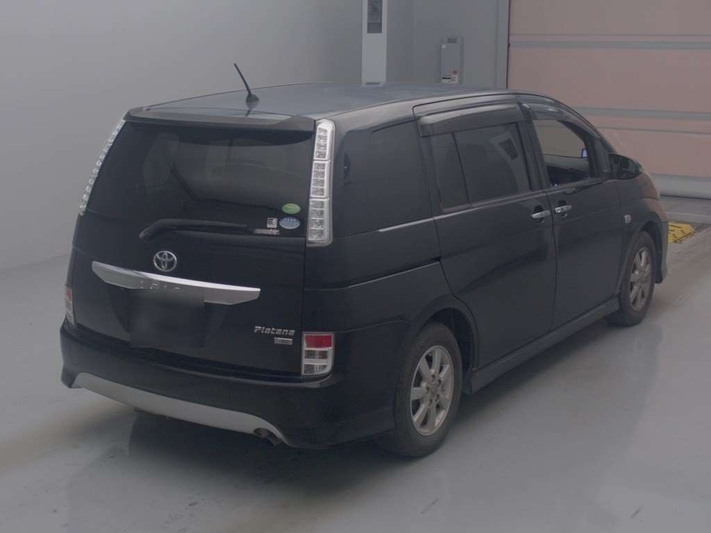 TOYOTA ISIS